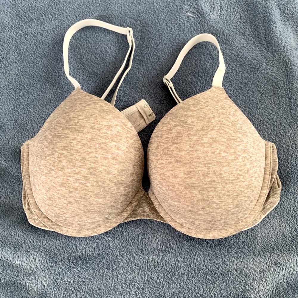 🌷 Sale! NWOT! Victoria’s Secret Heather Grey Push up 36C